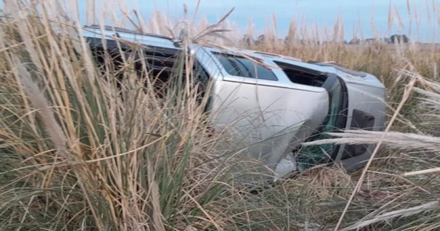 Una mujer herida por un vuelco en la Ruta Provincial 1