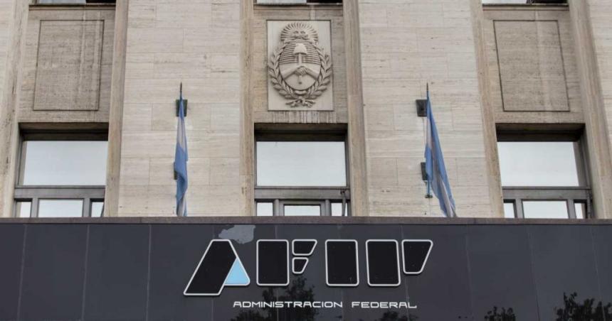La AFIP reglamentoacute el blanqueo de capitales y se podraacute regularizar sin liacutemites ni penas