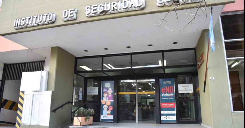 Jubilacioacuten anticipada- 130 agentes ya iniciaron el traacutemite