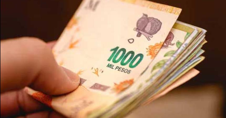 El Gobierno convocoacute a los sindicatos de estatales para negociar una actualizacioacuten salarial