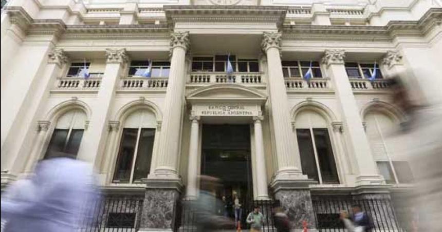 El BCRA y las entidades financieras acuerdan la rescisioacuten de 1317 billones en contratos por opciones de liquidez