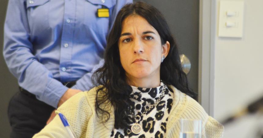 El caso del policiacutea envenenado- trasladan a Yanina Coronel a la U-13