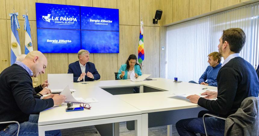 Comienza la construccioacuten de 280 viviendas en Santa Rosa