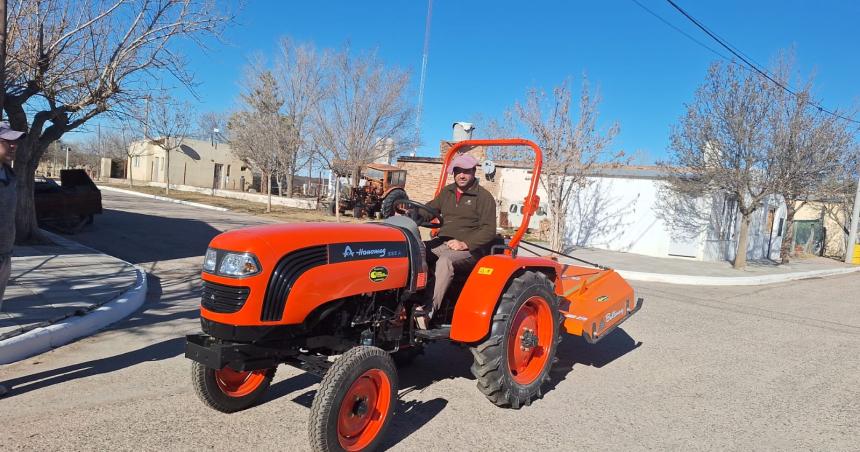 Cuchillo Coacute mejoroacute su parque automotor y proyecta viviendas
