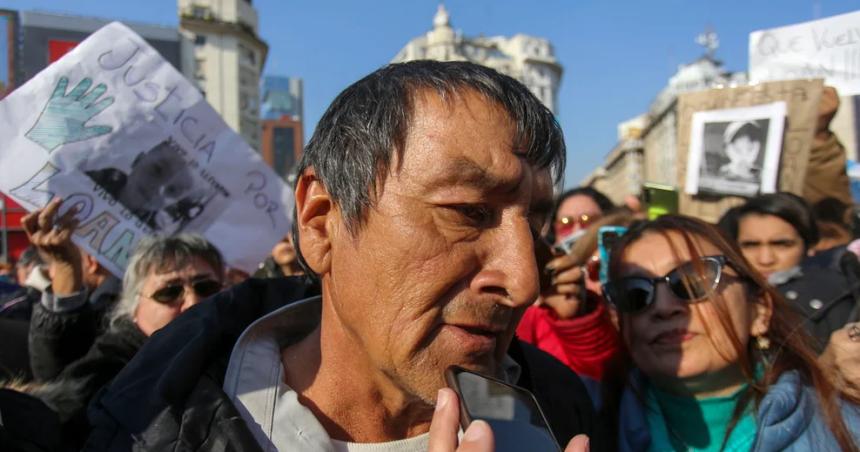 El papaacute de Loan duro contra el gobernador de Corrientes
