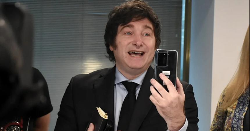 Espionaje- el Gobierno le asignoacute 100 mil millones de pesos a la SIDE como fondos reservados