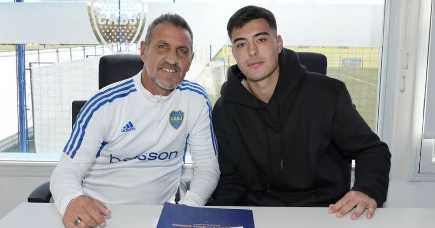 Anselmino viaja a Inglaterra