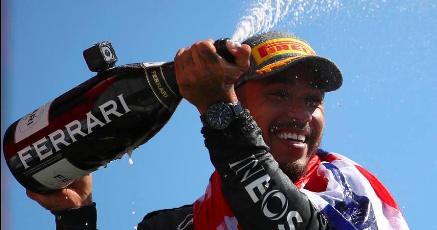 Russell ganoacute pero Hamilton celebroacute