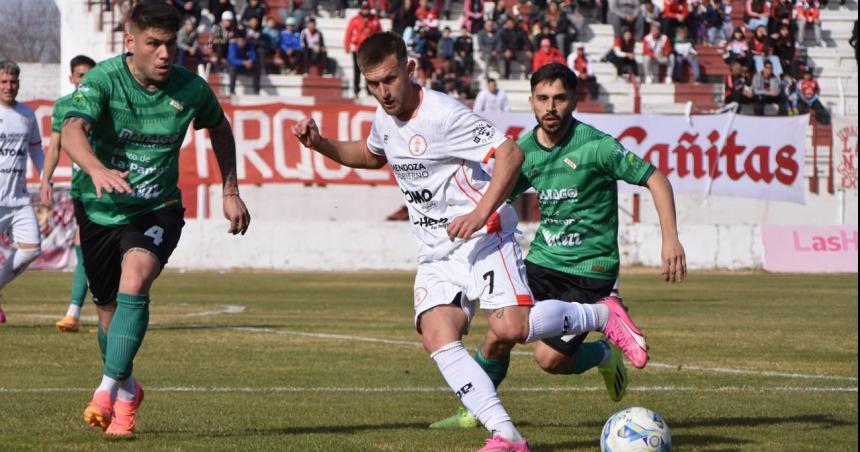 Ferro no pudo acercarse