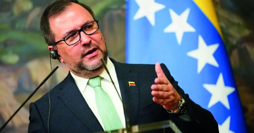 Maduro expulsoacute a los embajadores de Argentina y de otros seis paiacuteses