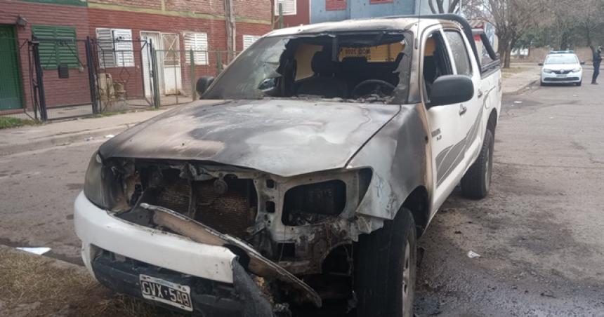 Otro incendio de un vehiacuteculo en General Pico