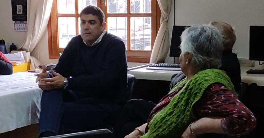 Bensusaacuten reclamoacute por la aprobacioacuten del proyecto de movilidad jubilatoria