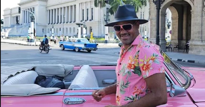 Arregloacute un matrimonio por USD 1000 para salir de Cuba y hoy es el profesor de salsa que eligen los famosos argentinos