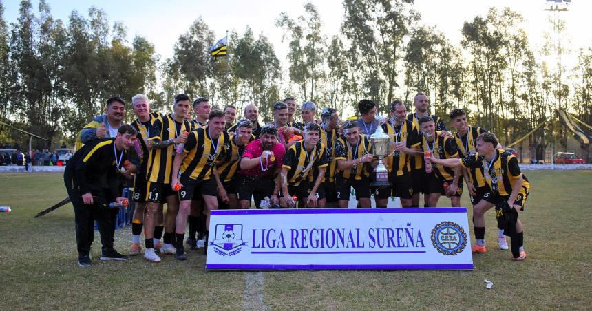 Independiente es el primer campeoacuten surentildeo