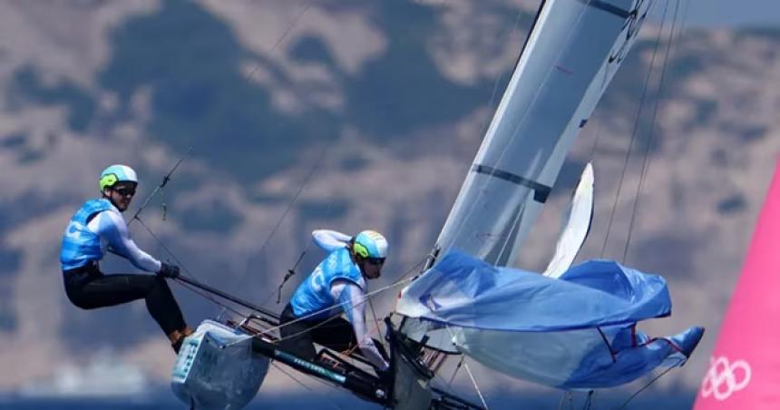 La vela logroacute la segunda medalla para la delegacioacuten argentina en Pariacutes 2024