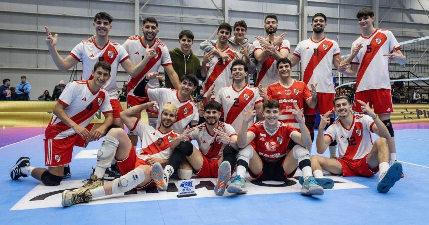 Fernaacutendez campeoacuten Metro con River