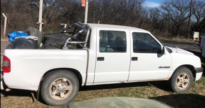 Secuestran en Santa Isabel una camioneta robada