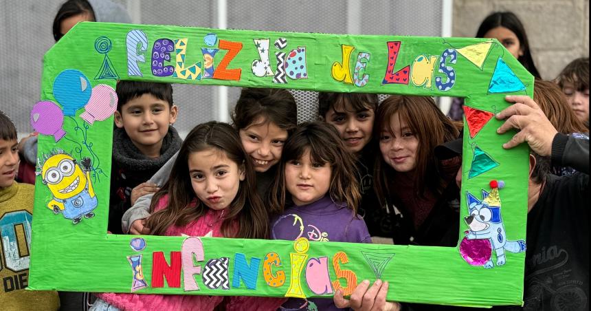 Las infancias celebraron su diacutea en Villa Germinal