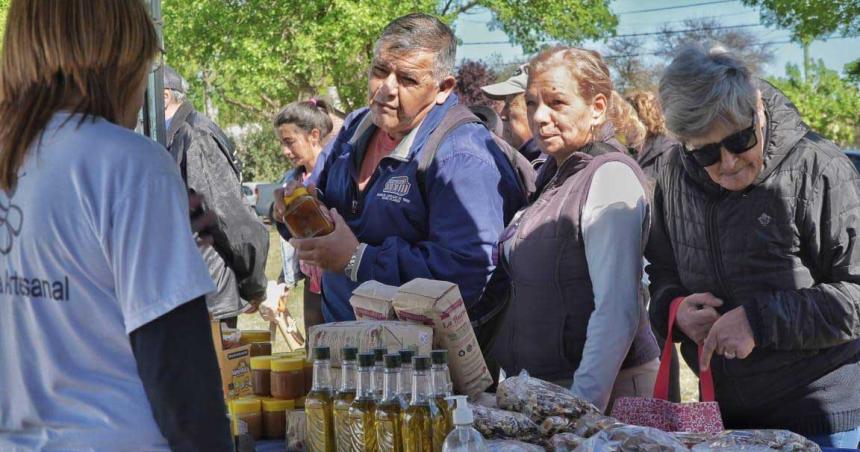 Otra jornada del Moacutedulo Despensa del Barrio Esperanza