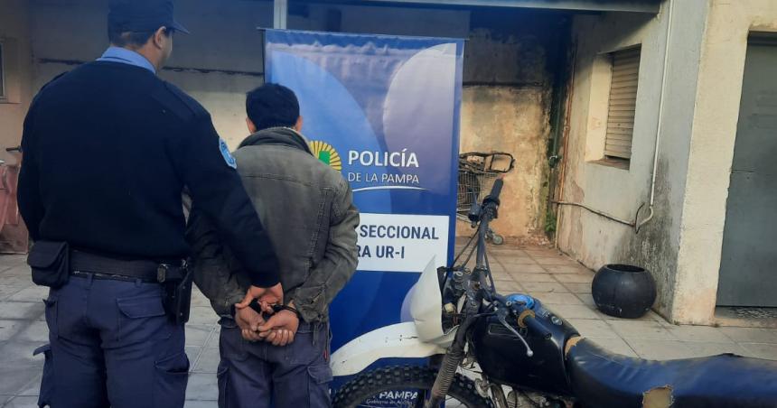 Paseaba por el centro con una moto robada en Macachiacuten