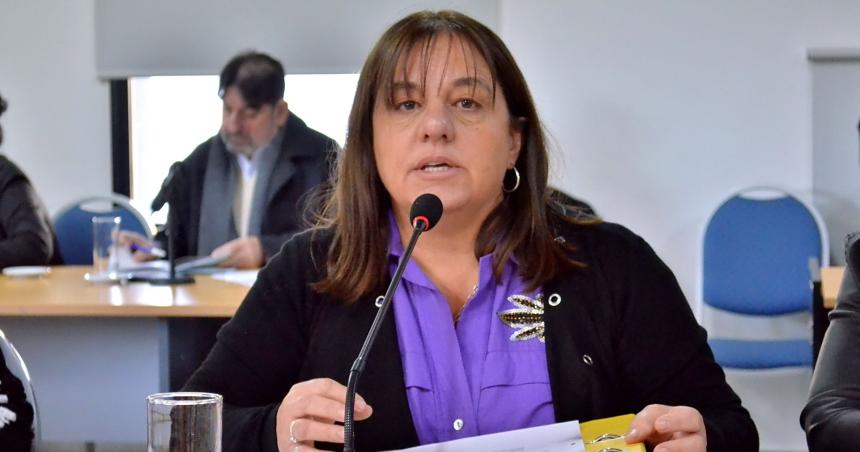 Trapaglia tambieacuten quiere limitar el derecho a huelga de los docentes en La Pampa