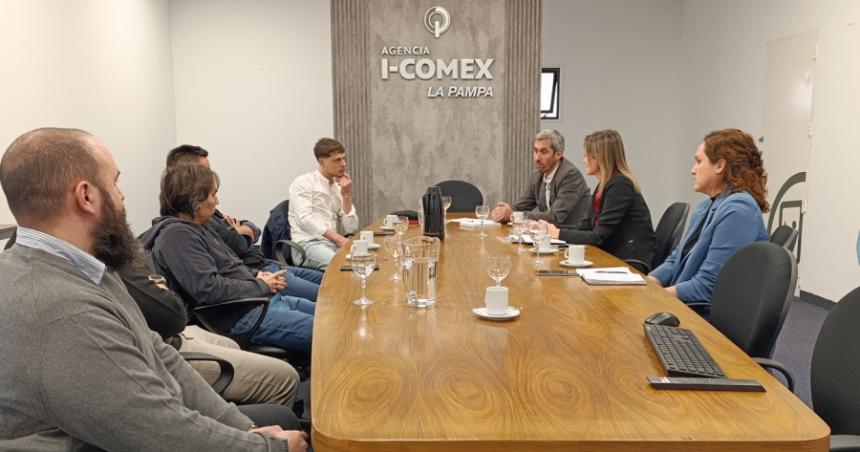 Empresas pampeanas preparan su presentacioacuten en Bolivia