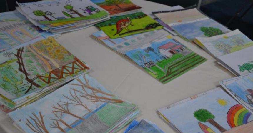 DAFAS presentoacute dibujos premiados del concurso Paisajes de La Pampa