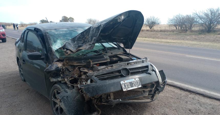 Se voloacute un cobertor y provocoacute un accidente sobre la Ruta 4
