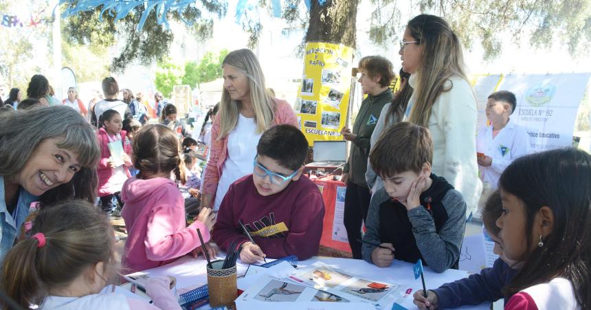 Comenzoacute la Feria Provincial del Libro