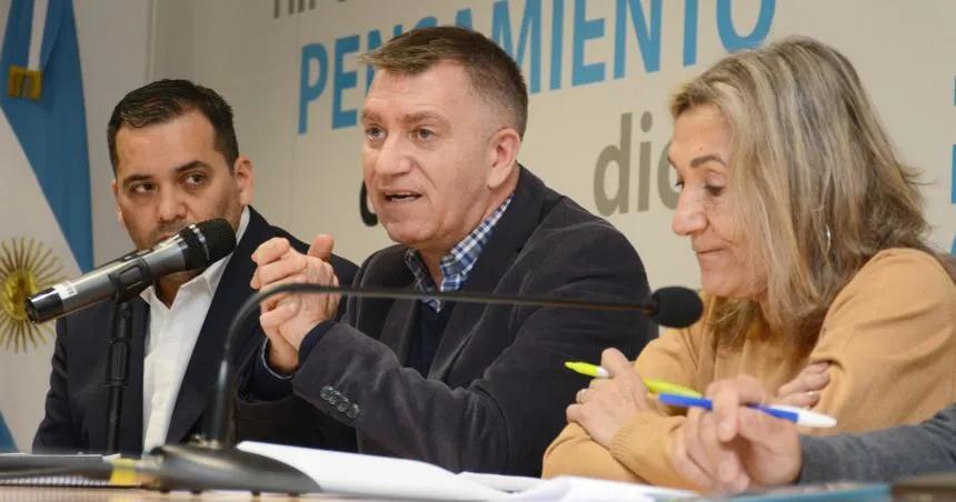 Los ministros van a la Legislatura a defender el presupuesto