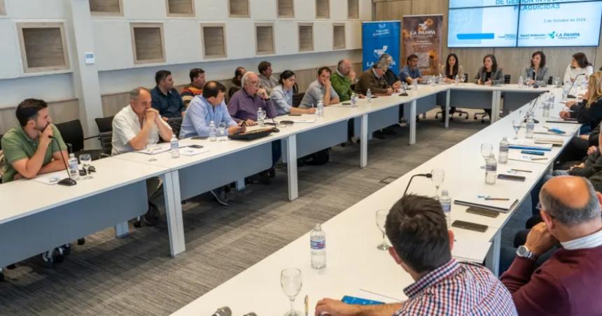 La Asamblea tambieacuten pide por la ley de Agroecologiacutea