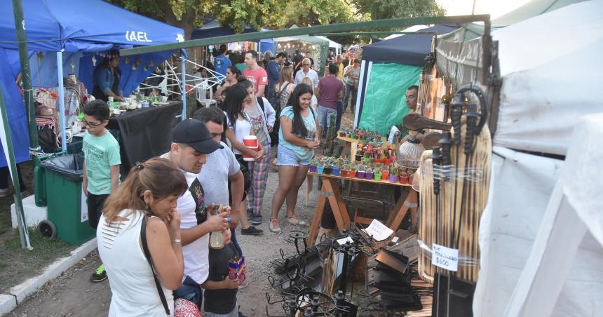 Bonifican inscripcioacuten para Feria del Regalo
