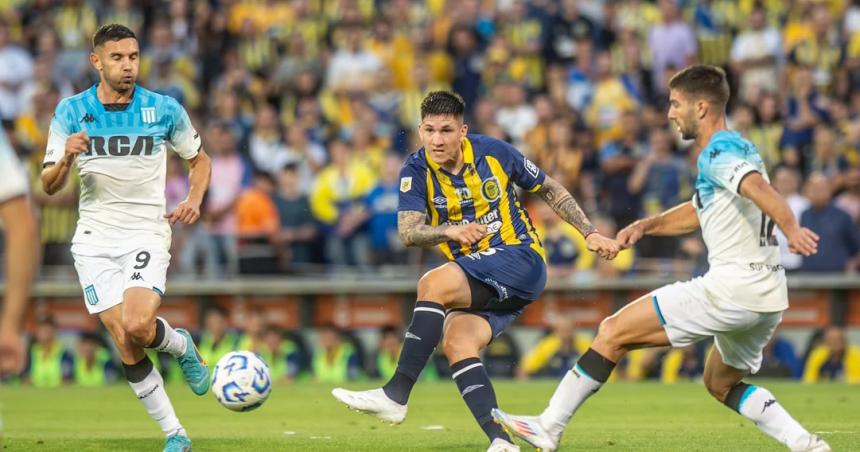 Racing superoacute a Rosario Central y es el escolta de Veacutelez
