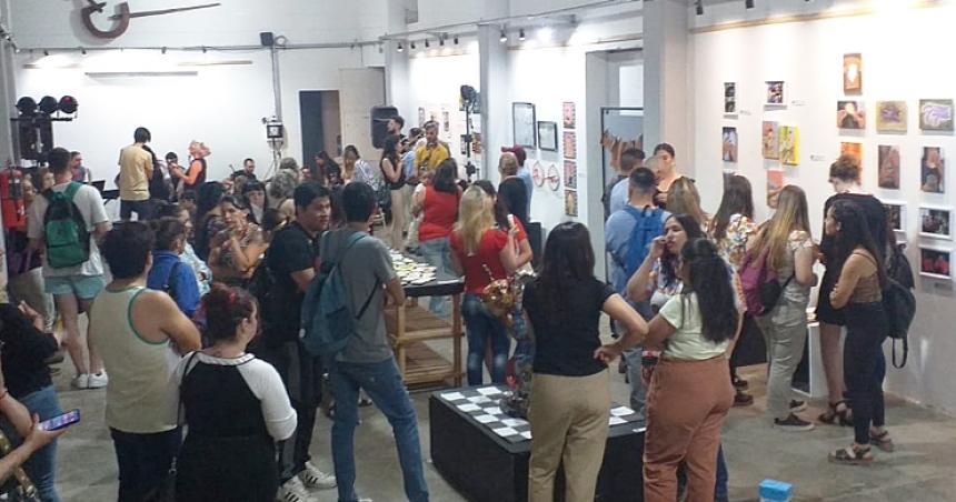 Una agenda cultural con varias actividades