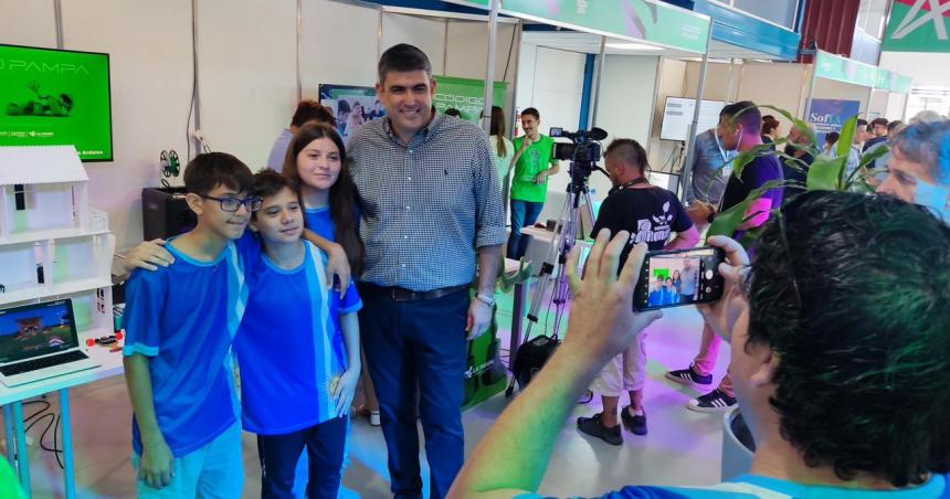 Ser soberanos es apostar por una Argentina con desarrollo cientiacutefico y tecnoloacutegico