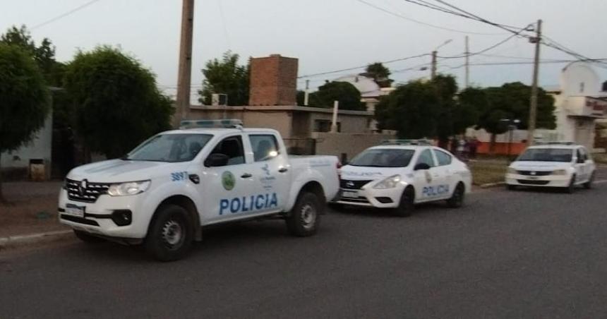 Asaltaron y apuntildealaron a un joven a la salida de una peluqueriacutea