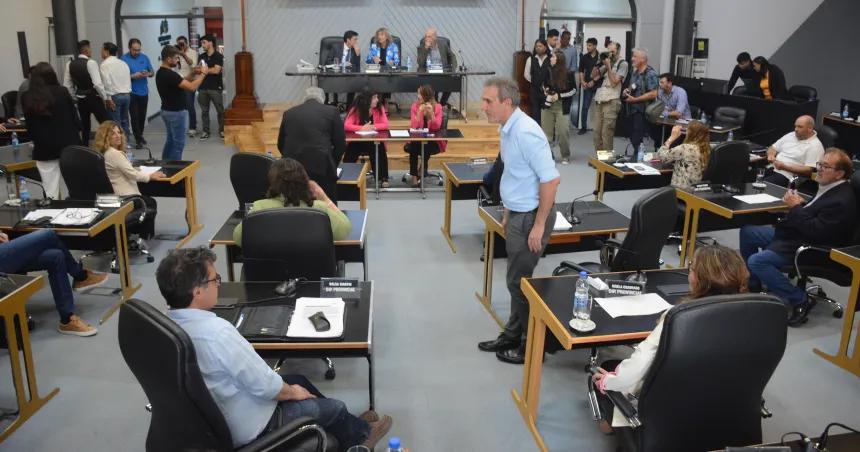 Diputados radicales pidieron por nota a Ziliotto que haga el data room de El Medanito