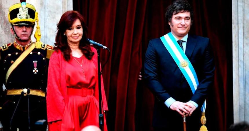 Criacutetica de Cristina Kirchner a Javier Milei por el discurso en Davos- Soacutelo te dedicaste a insultar atacar y difamar a mujeres y homosexuales