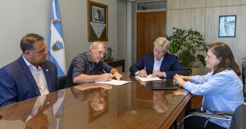 Anchorena- construiraacuten una nueva planta de faena con traacutensito federal