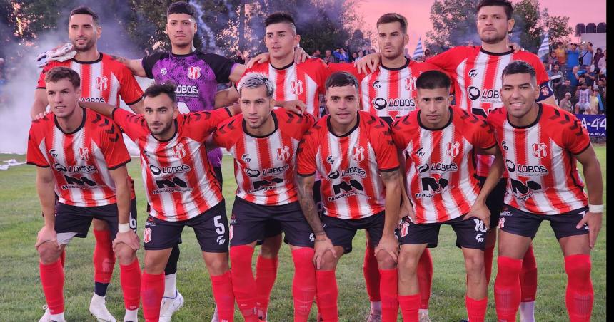 Costa viajoacute con toda la ilusioacuten rumbo a Viedma