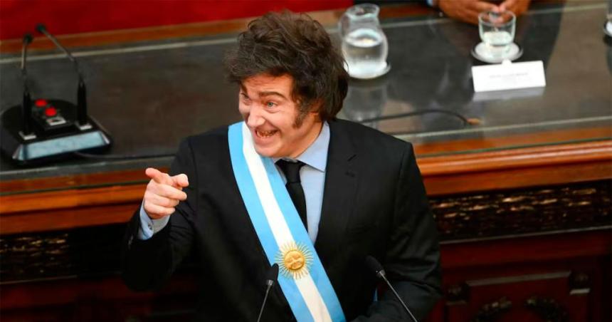 Javier Milei acusoacute a Facundo Manes de mentiroso y aseguroacute que el diputado no fue agredido en el Congreso