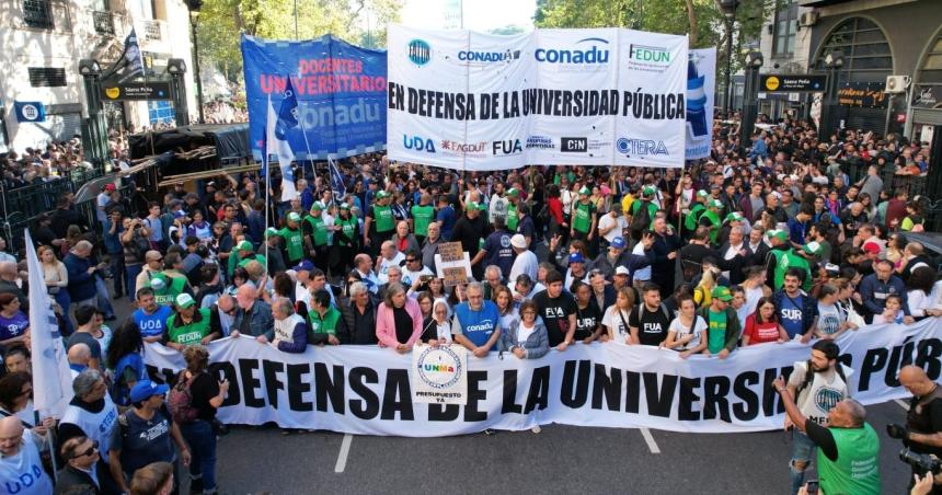 Universitarios lanzaron otro paro por 48 horas por los bajos salarios y el desfinanciamiento