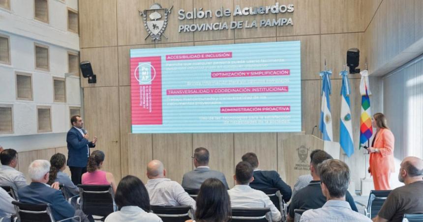 El Gobierno provincial presentoacute una herramienta digital para calcular el consumo energeacutetico