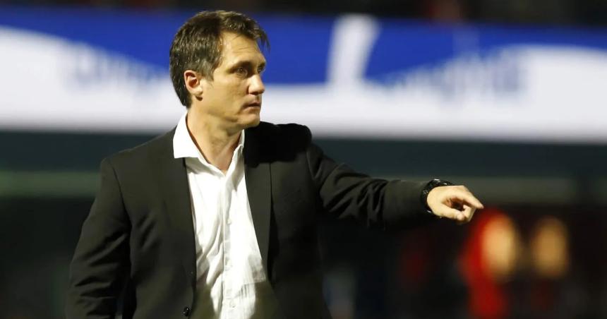 Guillermo Barros Schelotto a un paso de ser el nuevo DT de Veacutelez