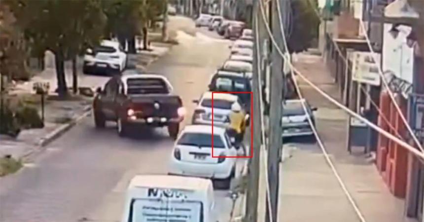 Matoacute a un delincuente que asaltoacute a su suegro usando su camioneta
