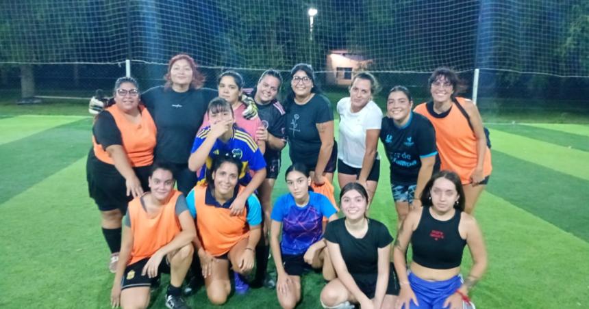 Comienza torneo de fuacutetbol femenino Entre Barrios con 150 jugadoras en cancha