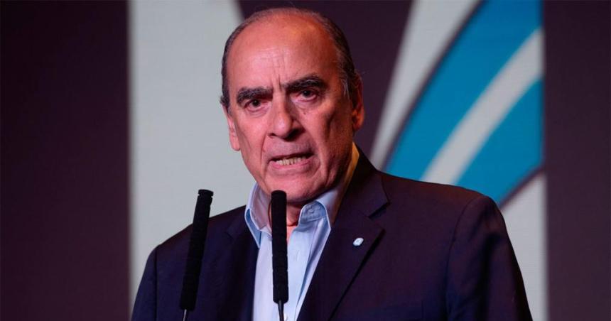 El Gobierno le dio una fuerte respuesta a Mauricio Macri tras las criacuteticas a Javier Milei por la obra puacuteblica