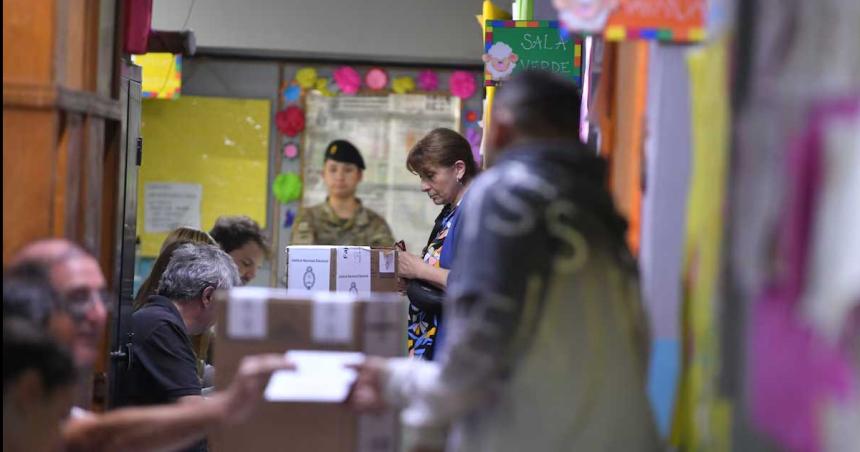Se aproboacute el nuevo cronograma electoral para las elecciones de octubre- cuaacutendo se vota