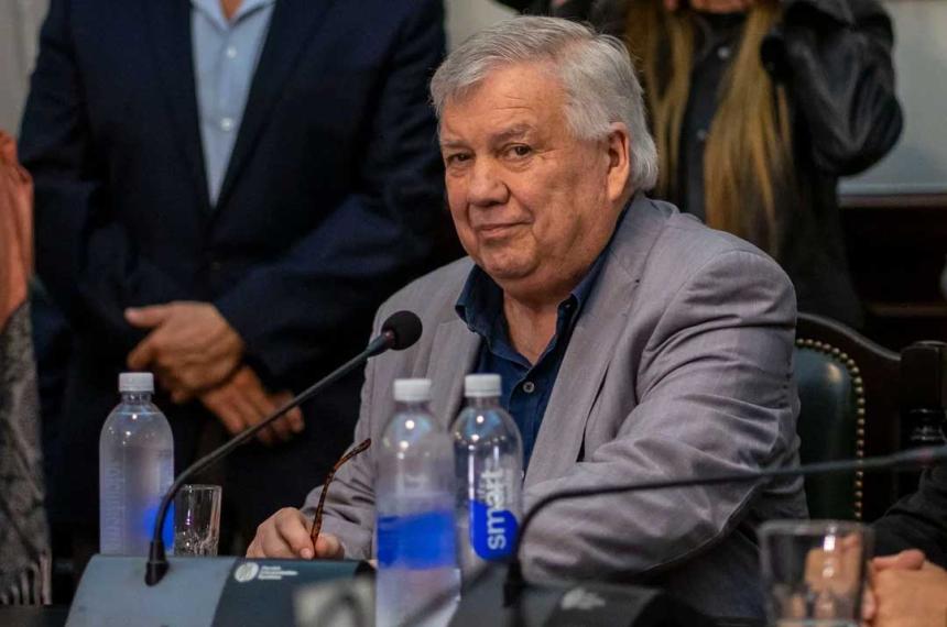 La UBA ratificoacute la emergencia salarial de su personal docente y no docente