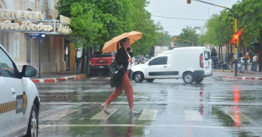 Pronostican varios diacuteas de lluvias